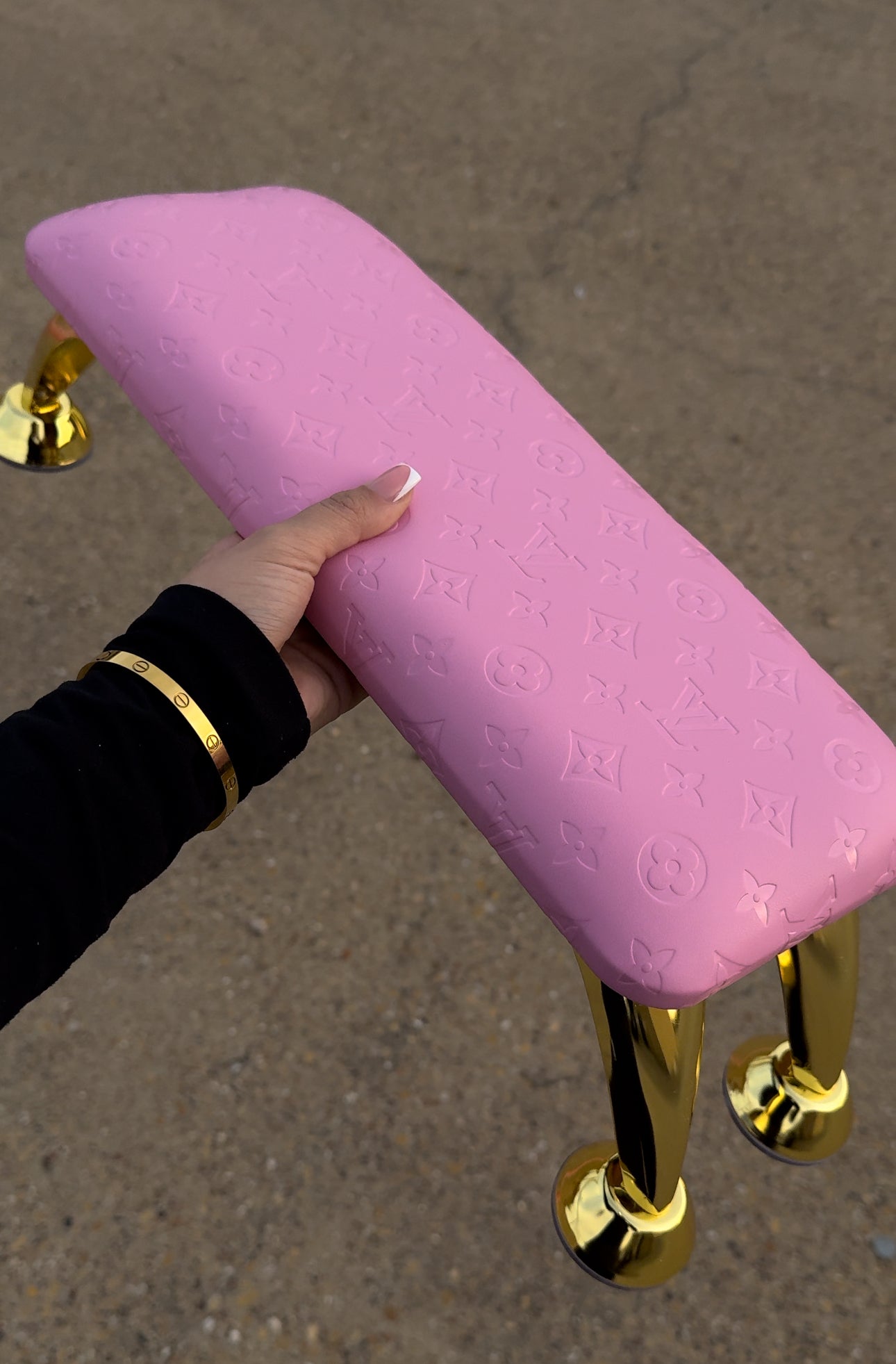 Pink Lv Arm Rest