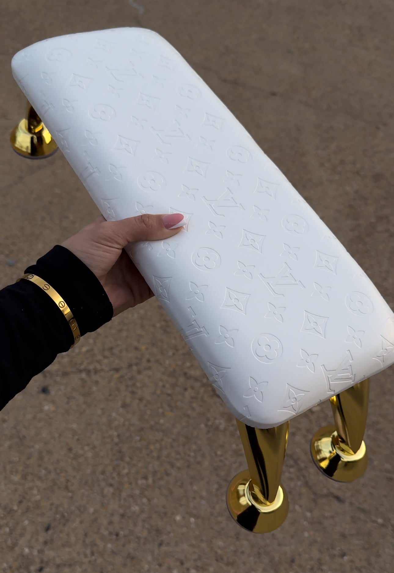 White Lv Arm Rest